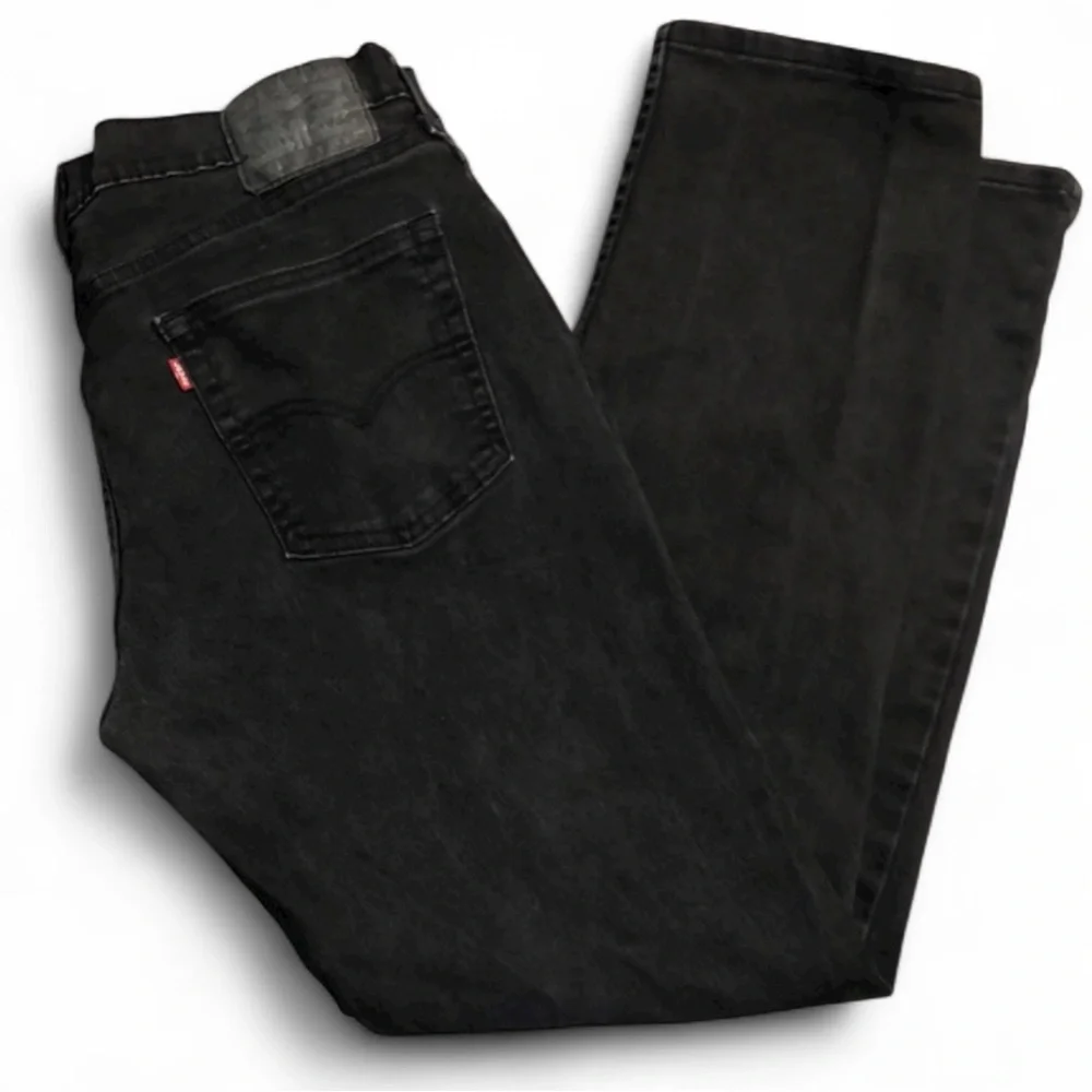 Men’s Levi’s 514 34x30” Waterless Black Jeans Cotton With Some Stretch Like New!